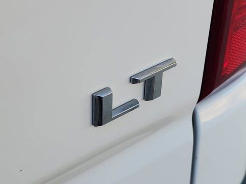 Used 2023 Chevrolet Silverado 1500 LT image 10