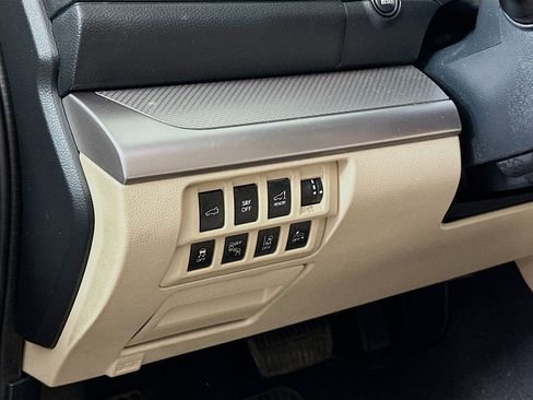 Used 2015 Subaru Outback 2.5i Premium image 17