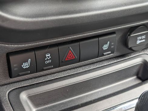 Used 2011 Jeep Patriot Latitude FWD image 20