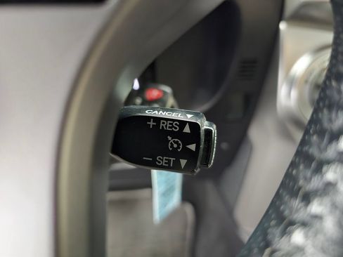 Used 2016 Toyota 4Runner SR5 AWD/4WD image 30