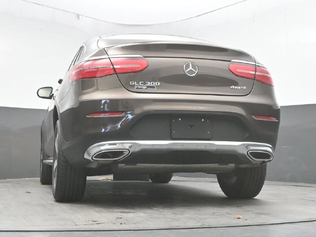 Used 2017 Mercedes-Benz GLC 300 4MATIC Coupe image 47