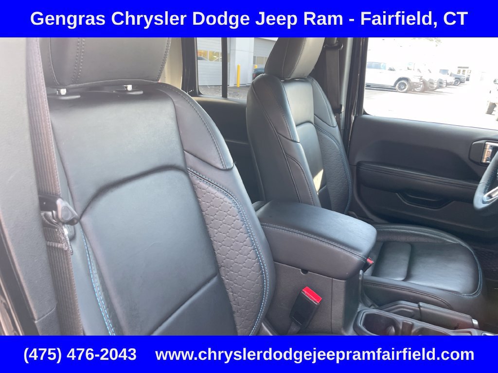 Used 2024 Jeep Wrangler High Altitude AWD/4WD image 22