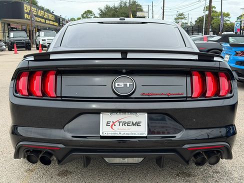 Used 2019 Ford Mustang GT Premium w/ Equipment Group 401A RWD image 5