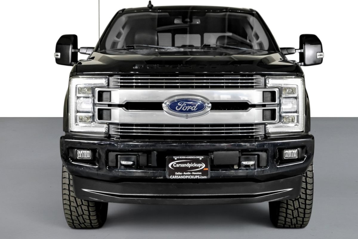 Used 2019 Ford F250 Limited w/ FX4 Off-Road Package AWD/4WD image 3