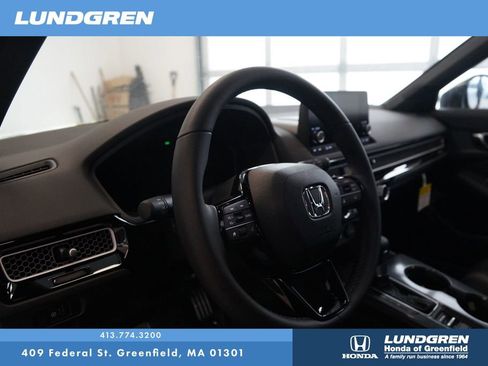 Used 2025 Honda Civic Sport image 12