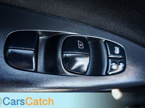 Used 2019 Nissan Sentra S image 37