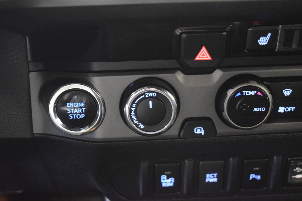 Used 2017 Toyota Tacoma TRD Pro AWD/4WD image 82