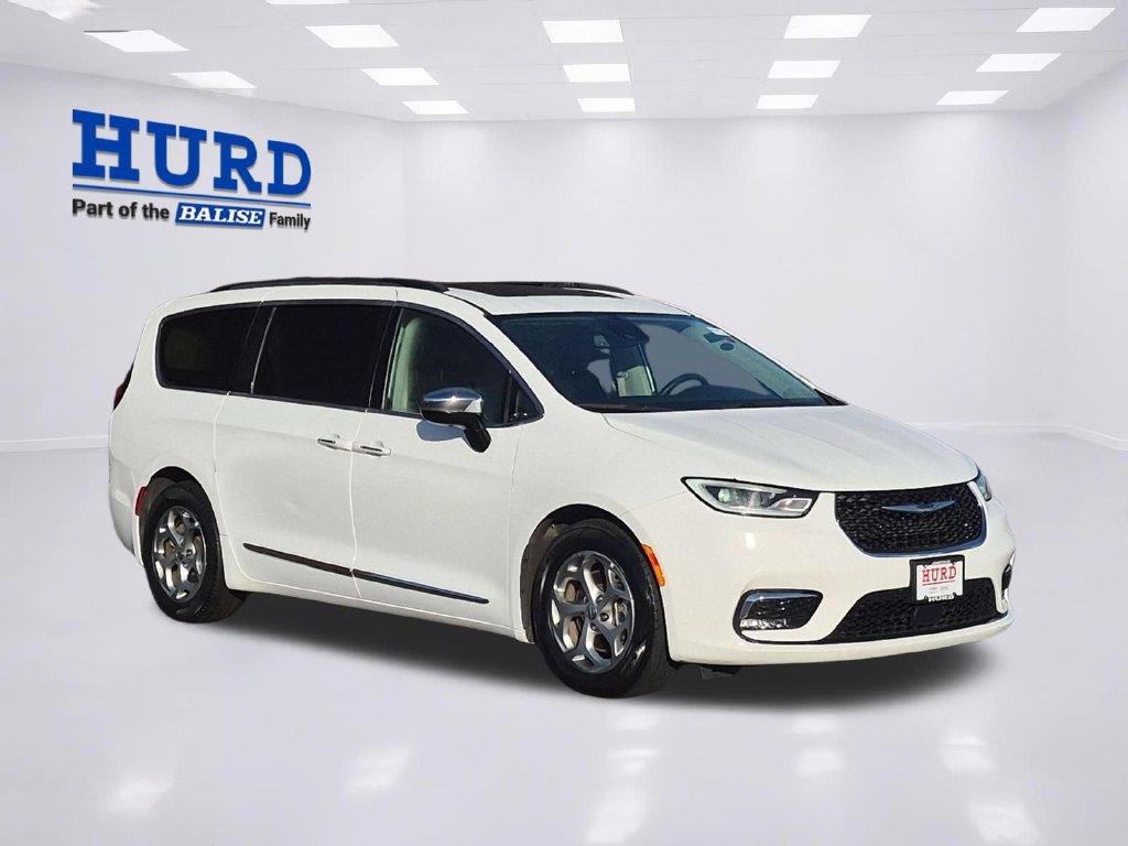 Used 2023 Chrysler Pacifica Limited FWD 360° Tour