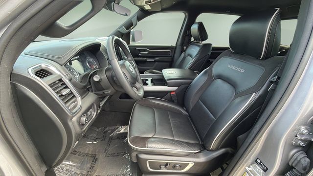Used 2025 RAM 1500 Laramie AWD/4WD image 18