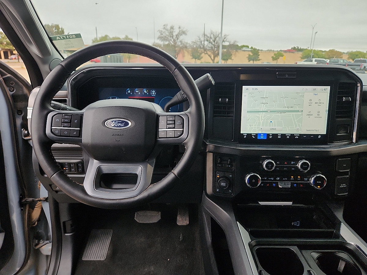 Used 2025 Ford F250 Lariat w/ FX4 Off-Road Package AWD/4WD image 7