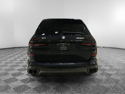 Used 2025 BMW X7 M60i image 4
