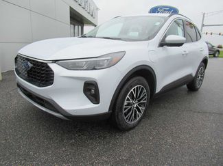 New 2025 Ford Escape SE w/ PHEV Premium Package video 1