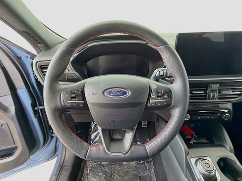 Used 2024 Ford Escape ST-Line w/ Tech Pack #1 image 28