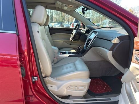 Used 2016 Cadillac SRX Luxury w/ Driver Awareness Package image 16