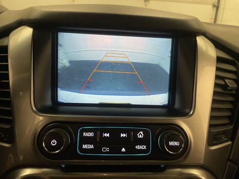 Used 2017 Chevrolet Tahoe LT w/ Luxury Package AWD/4WD image 8