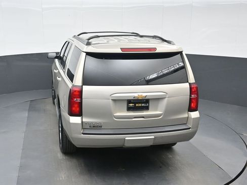Used 2017 Chevrolet Tahoe LT AWD/4WD image 19
