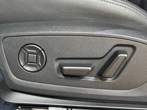 Used 2023 Audi Q4 e-tron Prestige w/ Black Optic Package image 12