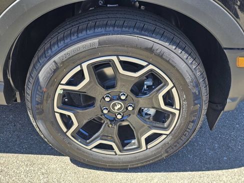 New 2026 Ford Bronco Sport Outer Banks AWD/4WD image 9