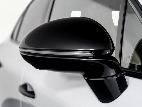 Used 2023 Porsche Cayenne Turbo w/ Premium Package Plus (PI3) image 26