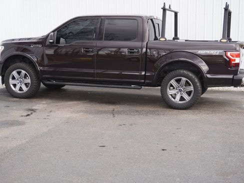 Used 2018 Ford F150 XLT w/ Equipment Group 302A Luxury image 3