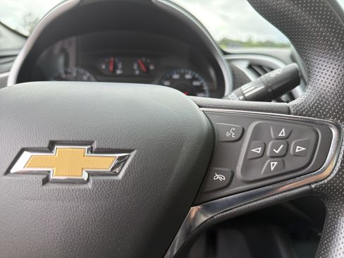 Used 2023 Chevrolet Malibu LT FWD image 11