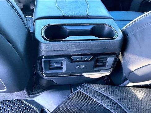 Used 2024 GMC Sierra 1500 AT4X image 23