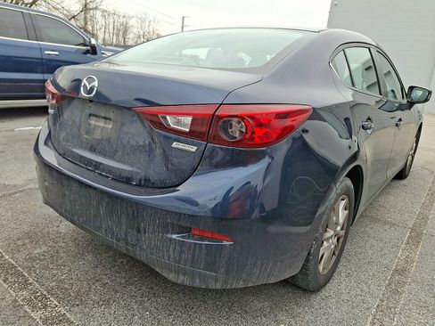 Used 2016 MAZDA MAZDA3 i Sport w/ Preferred Equipment Package image 9