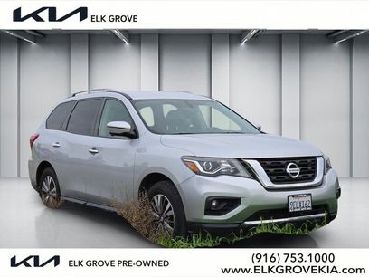 Used 2019 Nissan Pathfinder SL
