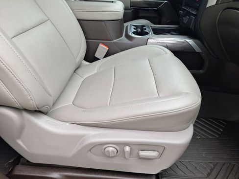 Used 2021 Chevrolet Silverado 1500 LTZ image 37