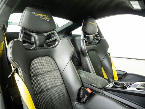 Used 2023 Porsche 911 GT3 RS w/ Weissach Package RWD image 19