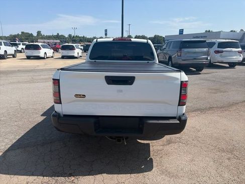 Used 2024 Nissan Frontier S w/ Technology Package AWD/4WD image 5