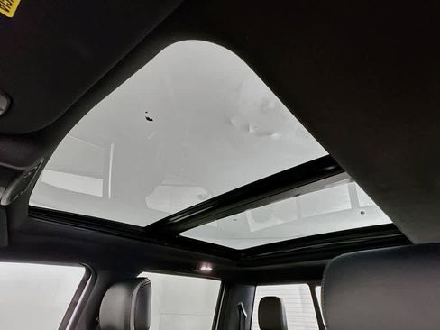 Certified 2018 Ford F350 Platinum w/ Platinum Ultimate Package image 31