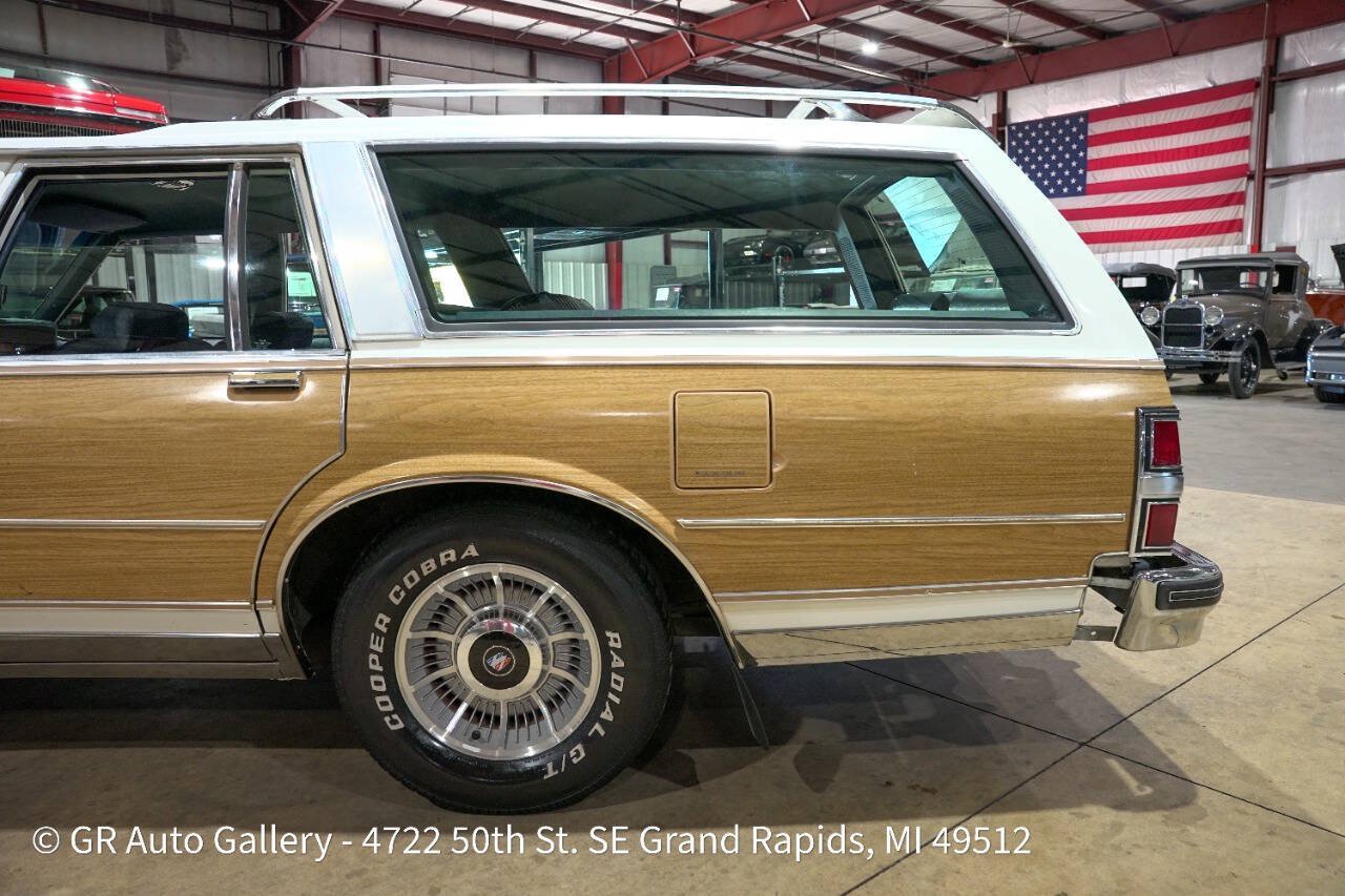 Used 1988 Buick Le Sabre Estate RWD image 5