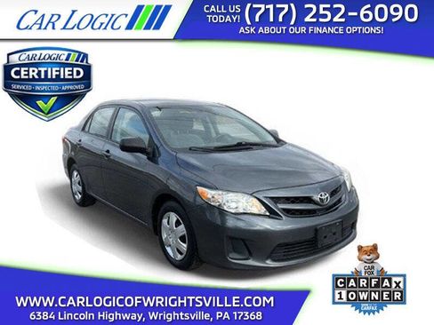 Used 2011 Toyota Corolla LE FWD image 1