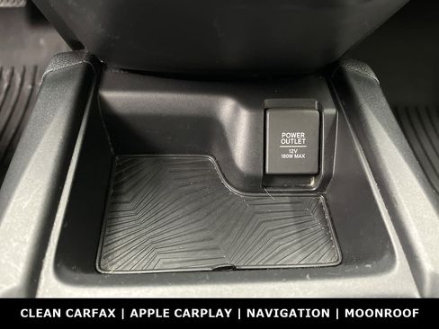 Used 2018 Honda CR-V Touring image 24