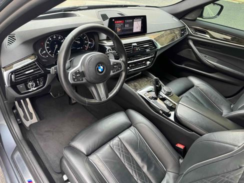 Used 2019 BMW 540i w/ M Sport Package image 7