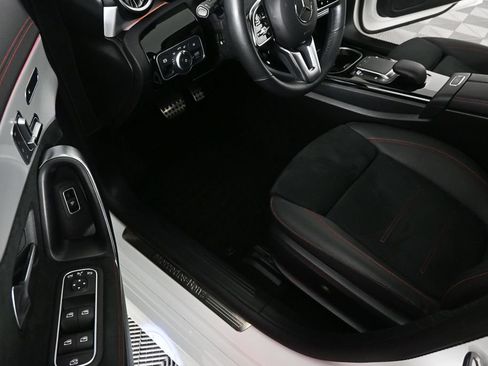Certified 2023 Mercedes-Benz CLA 250 4MATIC image 7