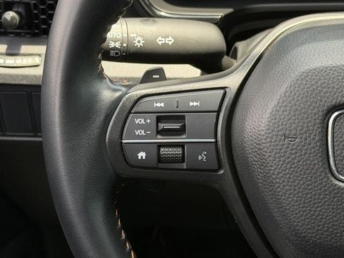 Used 2025 Honda CR-V Sport-L image 14