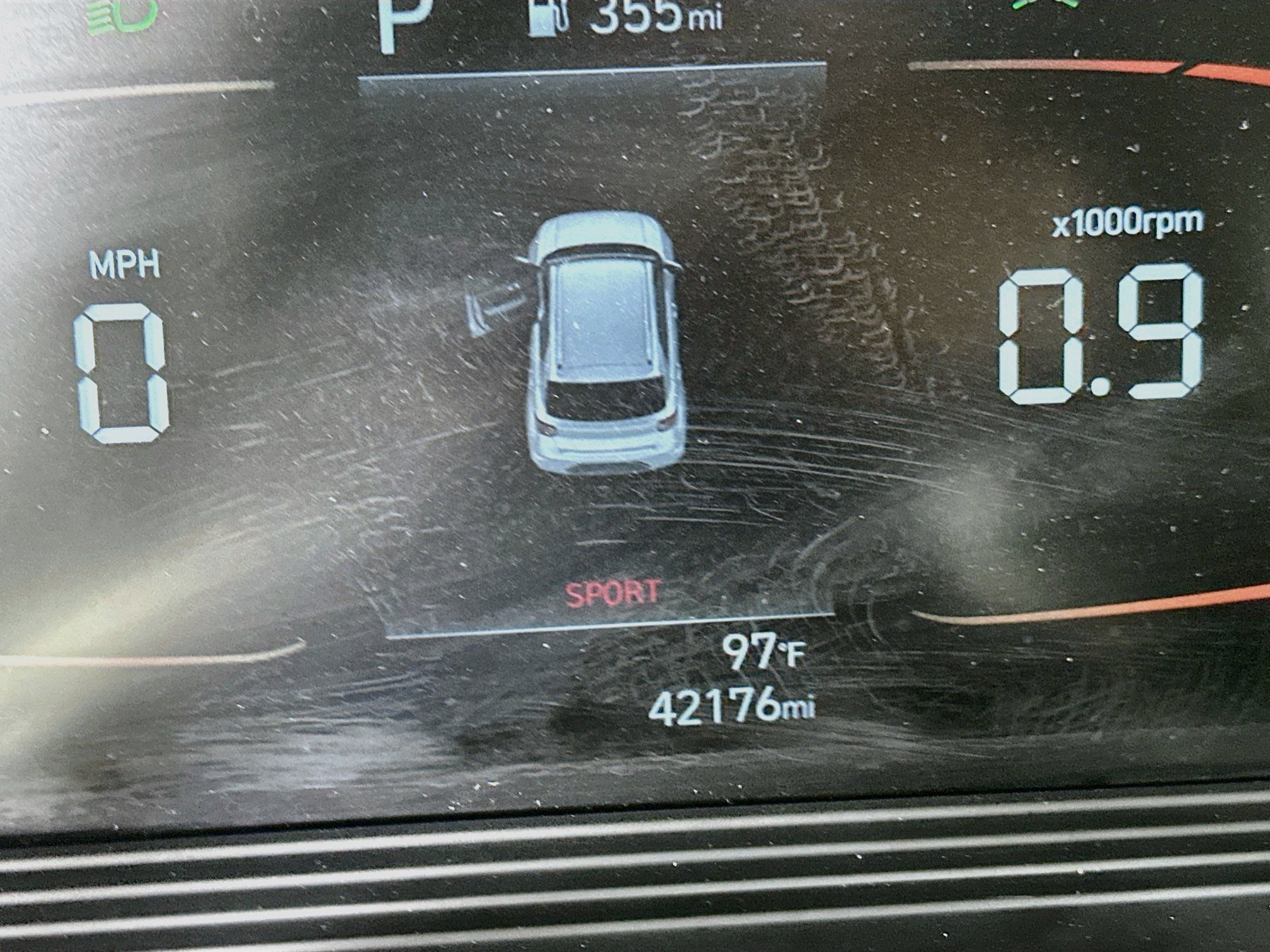 Used 2025 Hyundai Venue SEL FWD image 19
