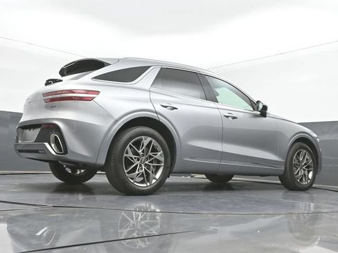 Used 2024 Genesis GV70 2.5T w/ Select Package AWD/4WD image 42