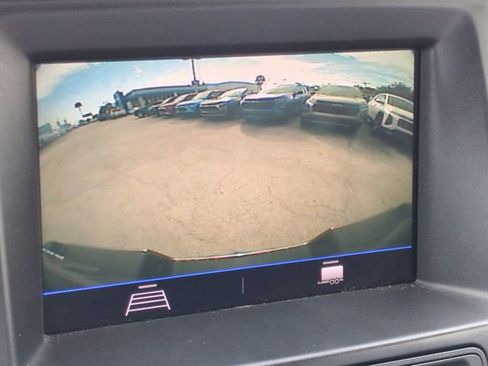 Used 2021 Chevrolet Colorado W/T w/ Custom Special Edition image 23