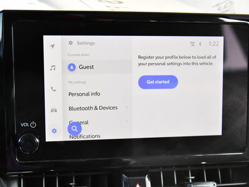 Used 2024 Toyota Corolla Cross L image 18