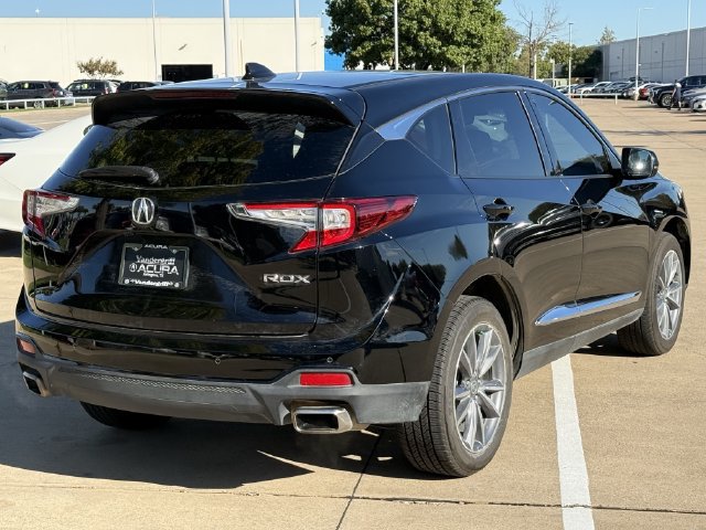 Used 2023 Acura RDX w/ Technology Package FWD image 4