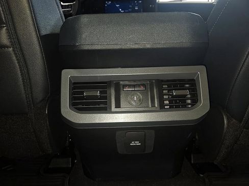 Used 2025 Ford F350 Lariat w/ Lariat Ultimate Package image 40