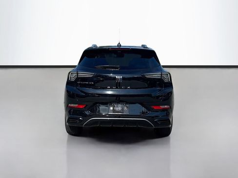 Used 2025 Buick Encore GX Avenir w/ Avenir Technology Package FWD image 4