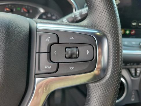 Used 2024 Chevrolet Blazer LT w/ Convenience Package FWD image 24