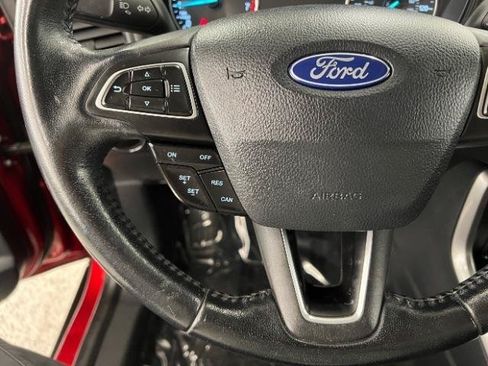 Used 2018 Ford EcoSport SE FWD image 16
