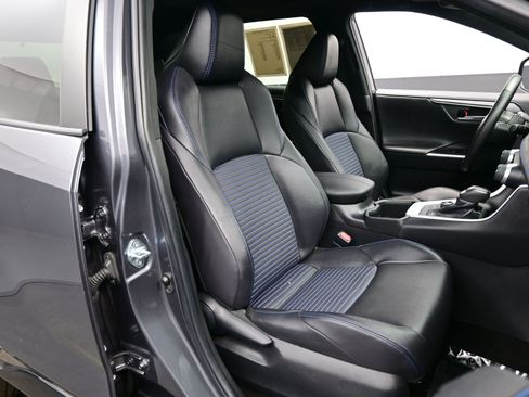 Used 2022 Toyota RAV4 XSE image 14