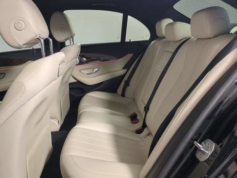 Used 2018 Mercedes-Benz E 300 image 14