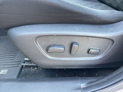 Used 2017 Nissan Rogue Sport SV image 10